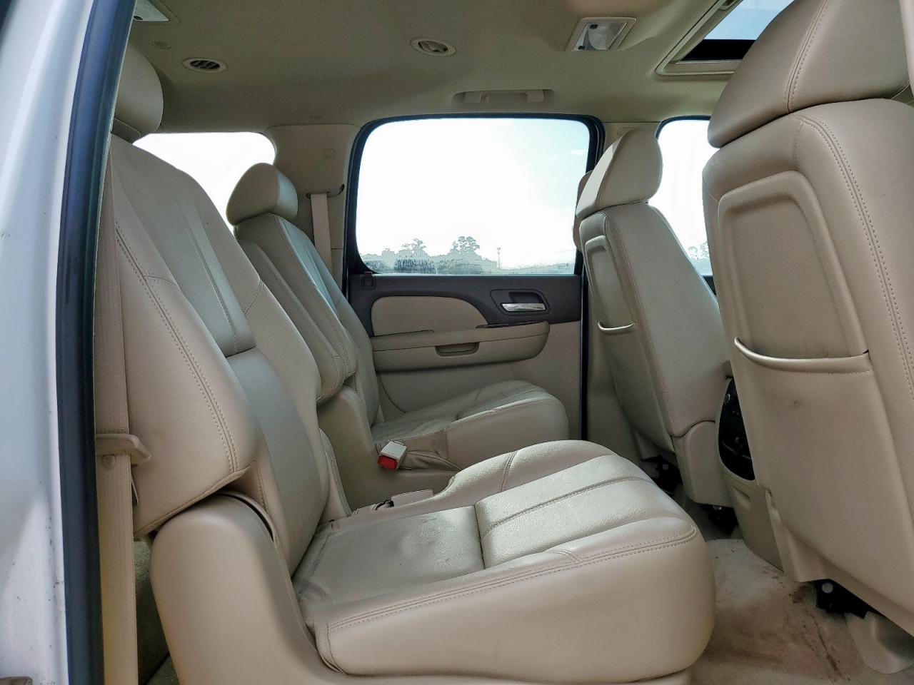 2008 GMC YUKON XL C1500 photo 31