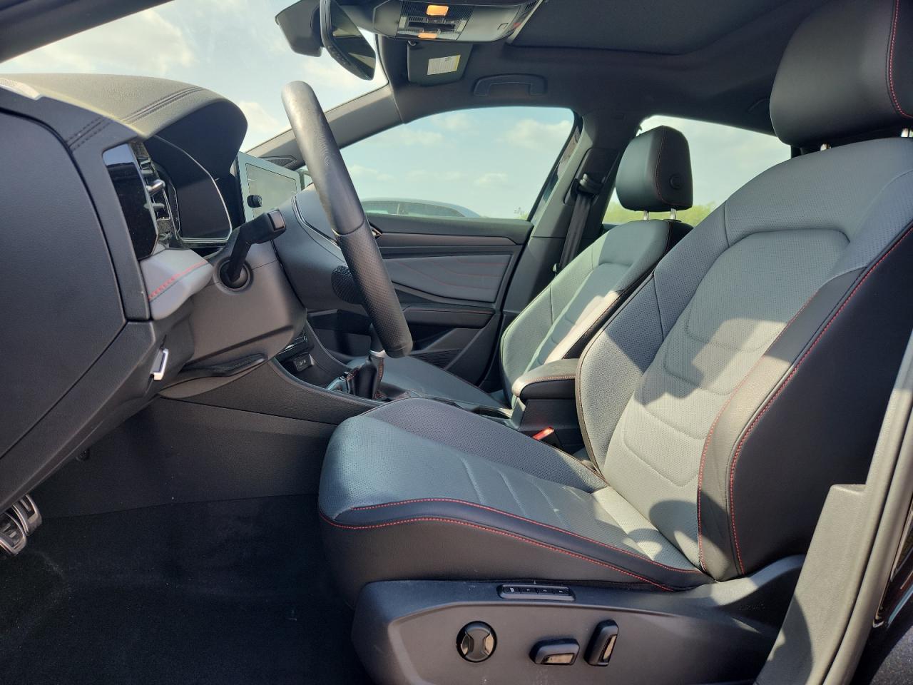 2025 VOLKSWAGEN JETTA GLI AUTOBAHN photo 19