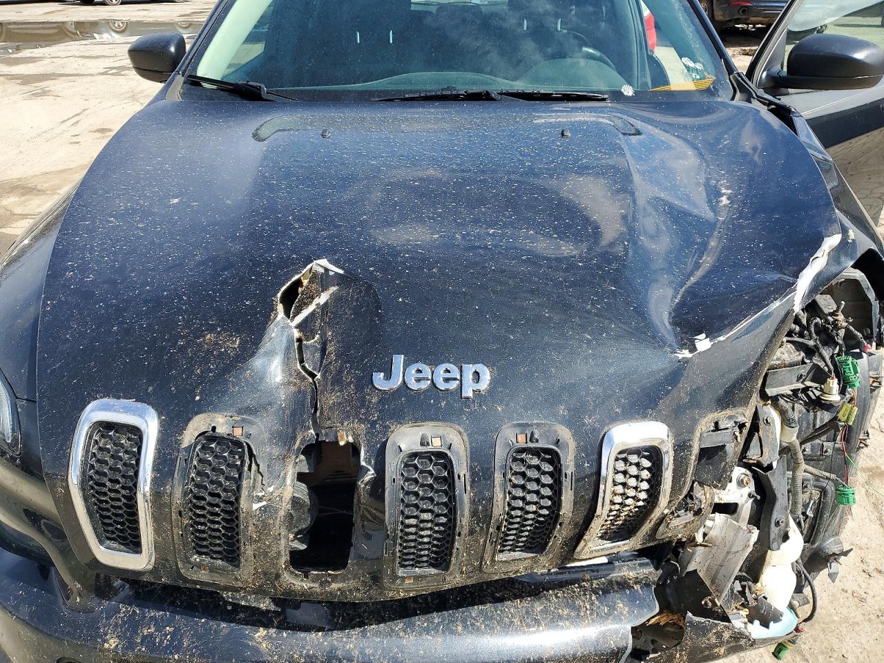 2014 JEEP CHEROKEE SPORT photo 23