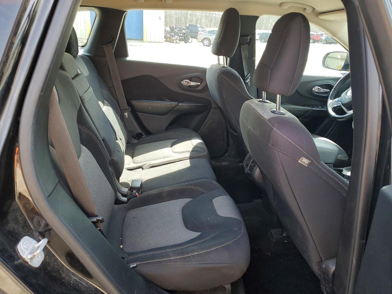 2014 JEEP CHEROKEE SPORT photo 21