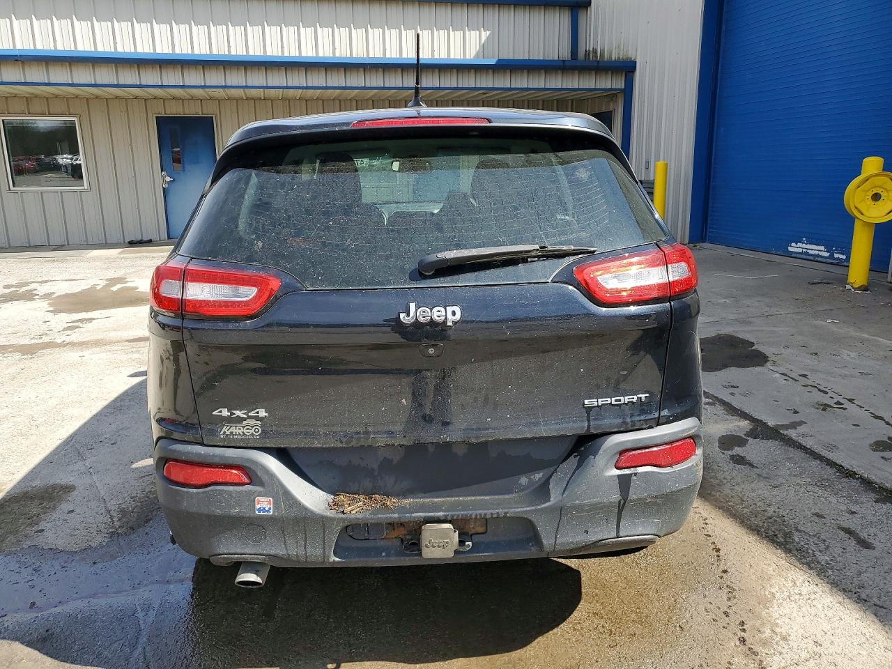 2014 JEEP CHEROKEE SPORT photo 11