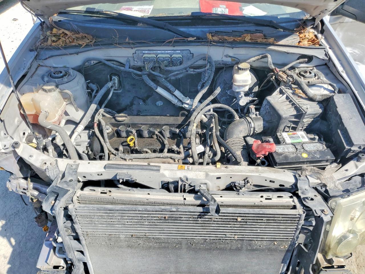 2011 FORD ESCAPE XLS photo 12