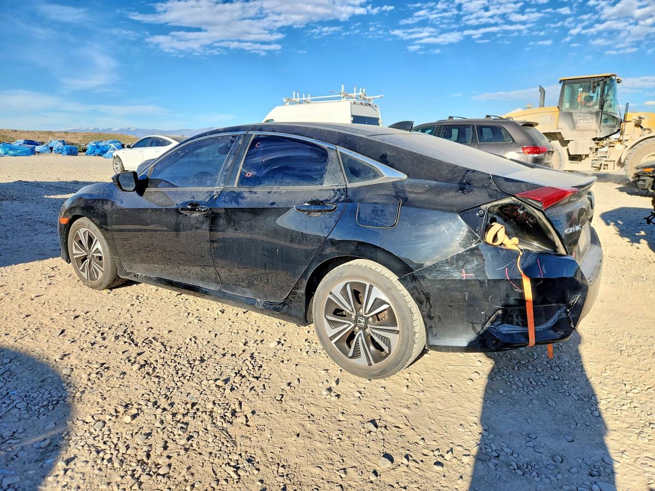 2016 HONDA CIVIC EX photo 2