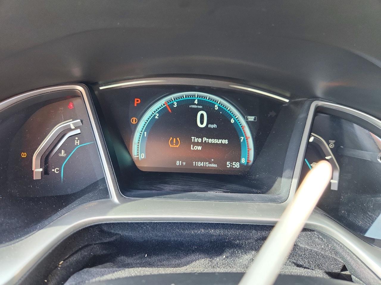 2016 HONDA CIVIC EX photo 9