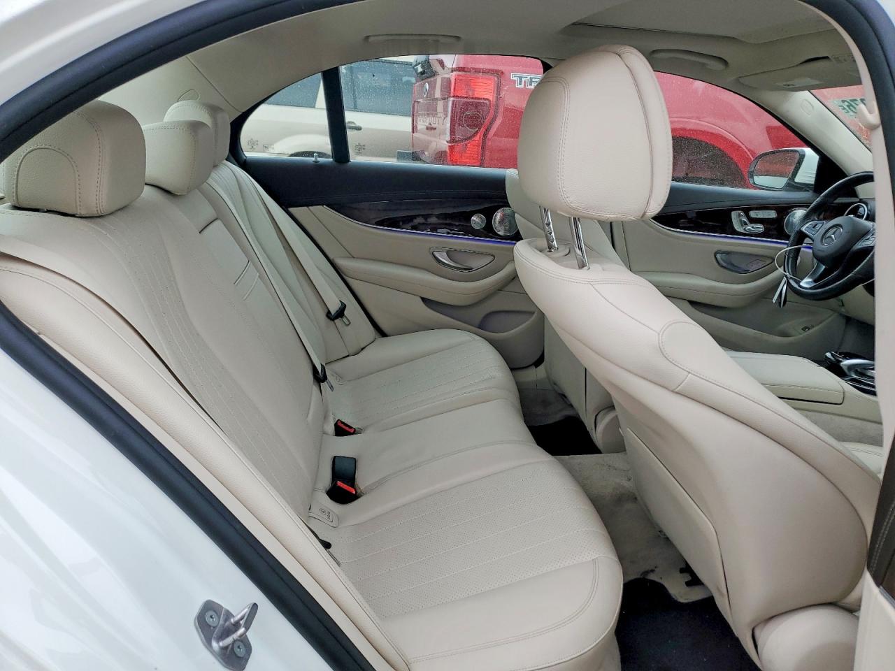 2017 MERCEDES-BENZ E 300 4MATIC photo 10