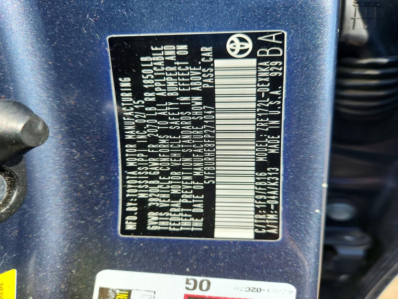 2015 TOYOTA COROLLA LE photo 12