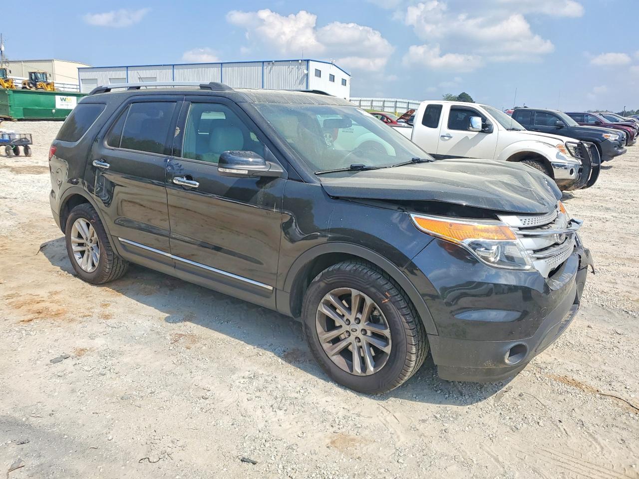 2015 FORD EXPLORER XLT photo 7