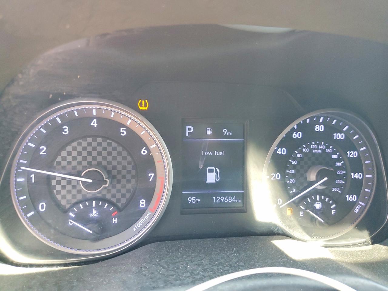 2019 HYUNDAI ELANTRA SEL photo 17