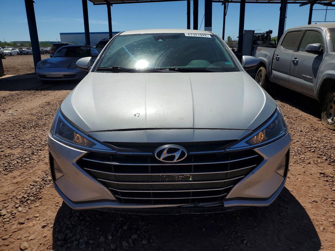 2019 HYUNDAI ELANTRA SEL photo 9