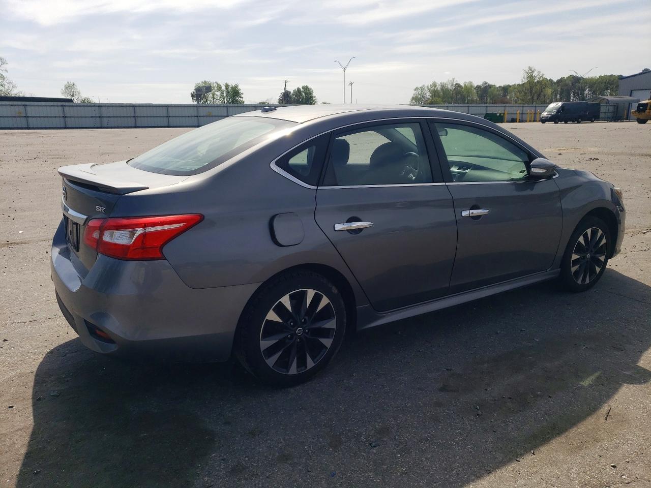 2016 NISSAN SENTRA SR photo 5