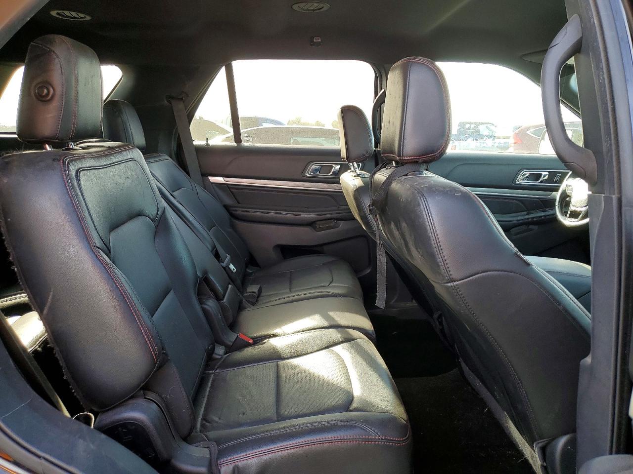 2018 FORD EXPLORER SPORT photo 31