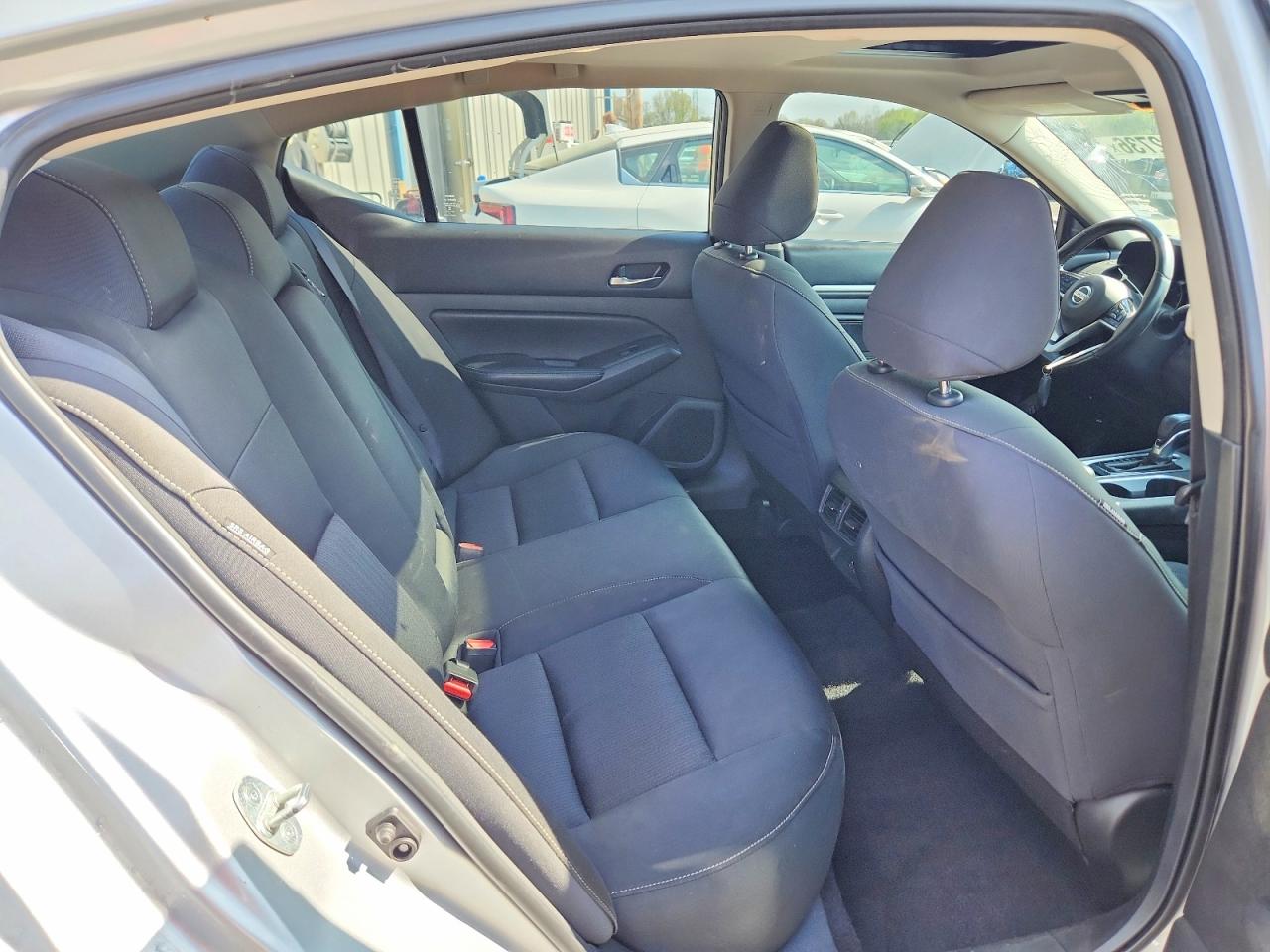 2019 NISSAN ALTIMA 2.5 SV photo 10