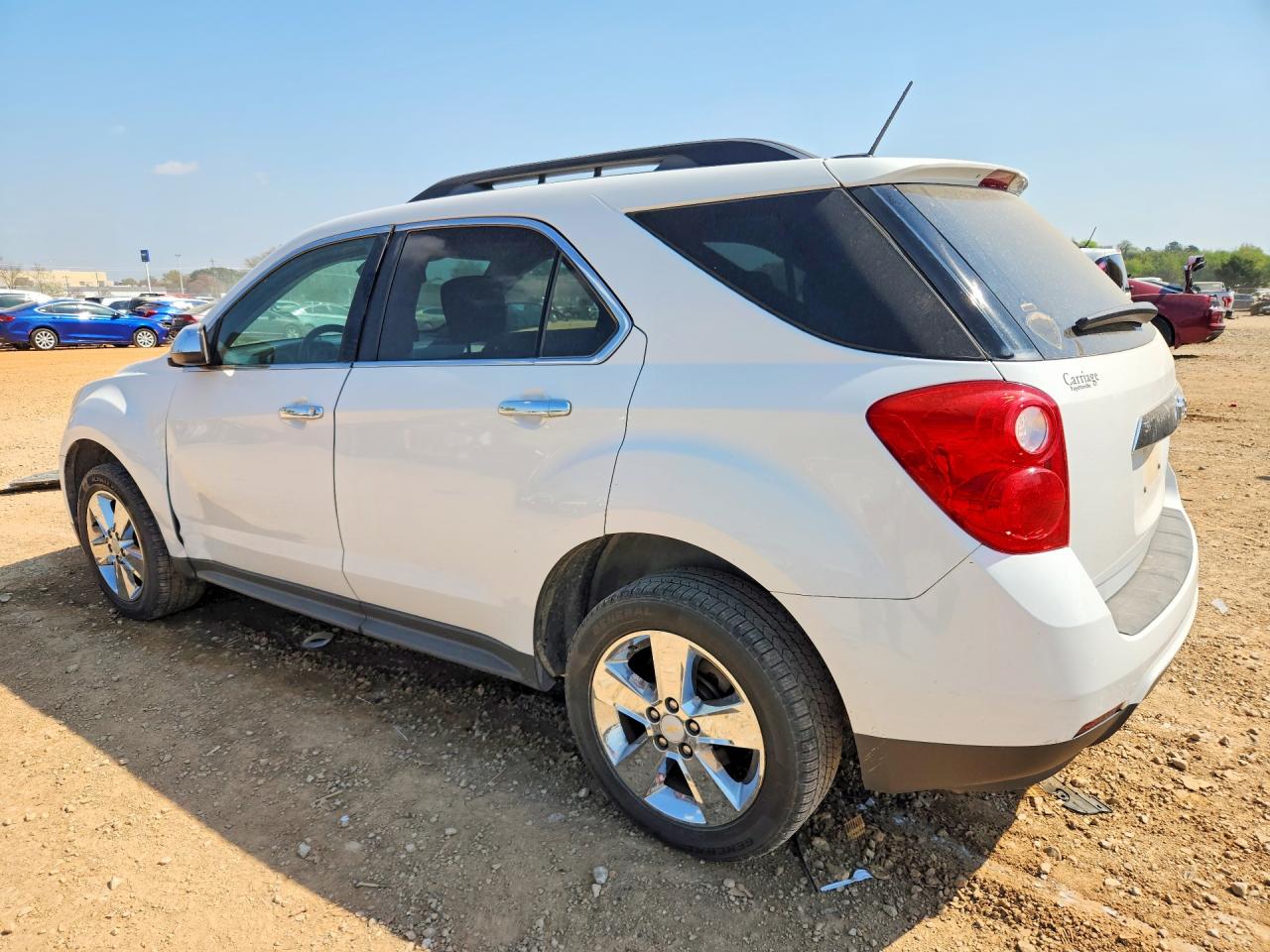 2015 CHEVROLET EQUINOX LT photo 2
