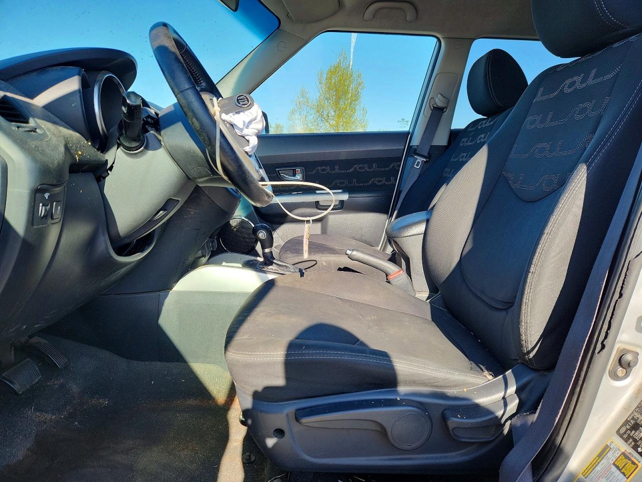 2012 KIA SOUL + photo 19