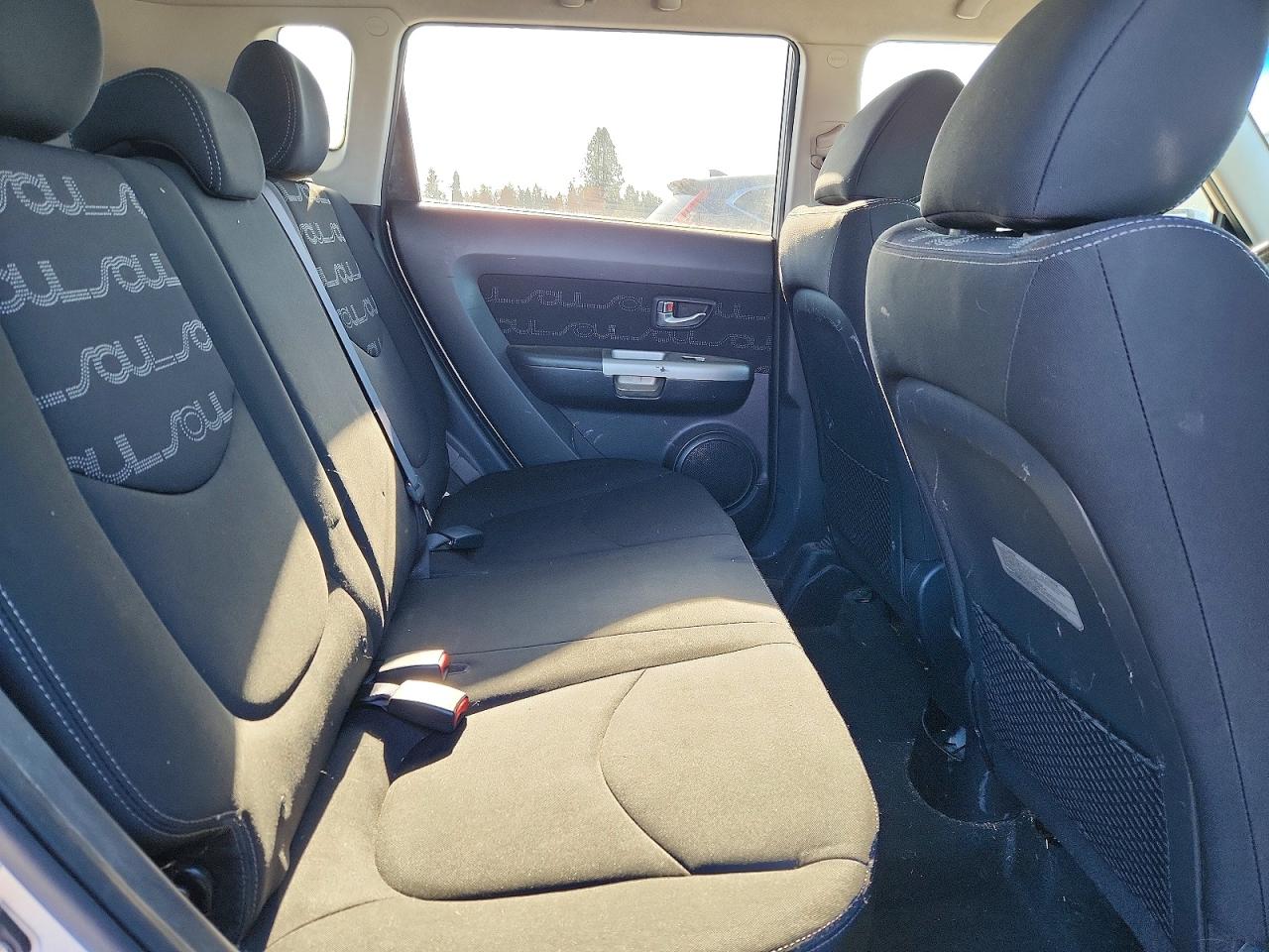 2012 KIA SOUL + photo 28