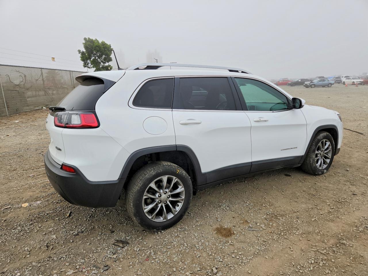 2019 JEEP CHEROKEE LATITUDE PLUS photo 7
