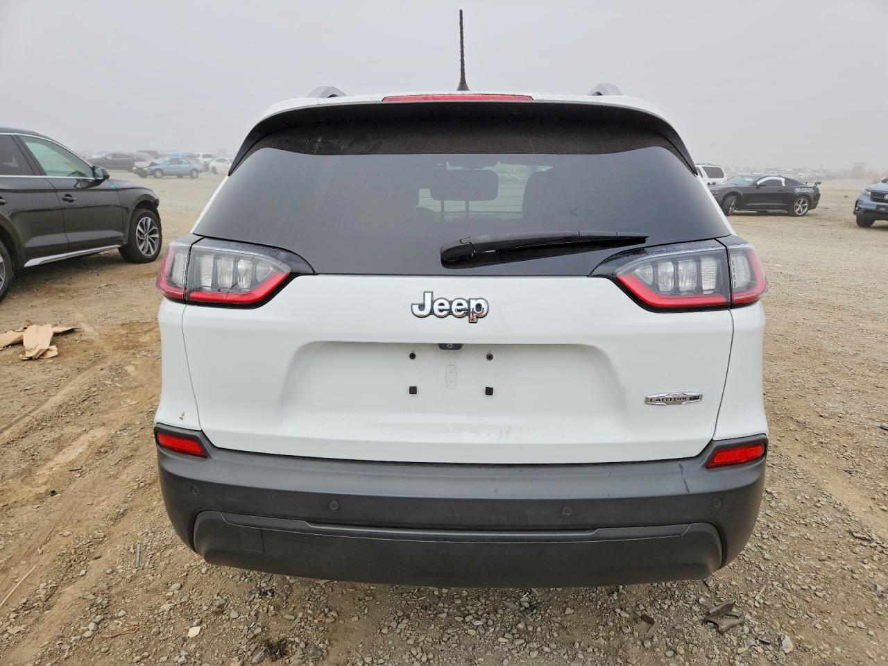 2019 JEEP CHEROKEE LATITUDE PLUS photo 16