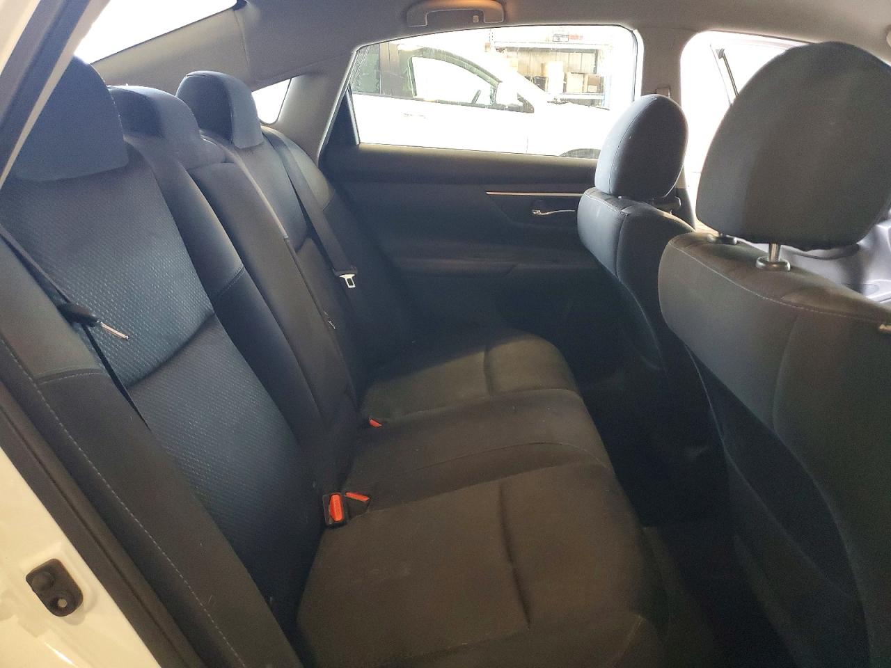 2016 NISSAN ALTIMA 2.5 SR photo 19