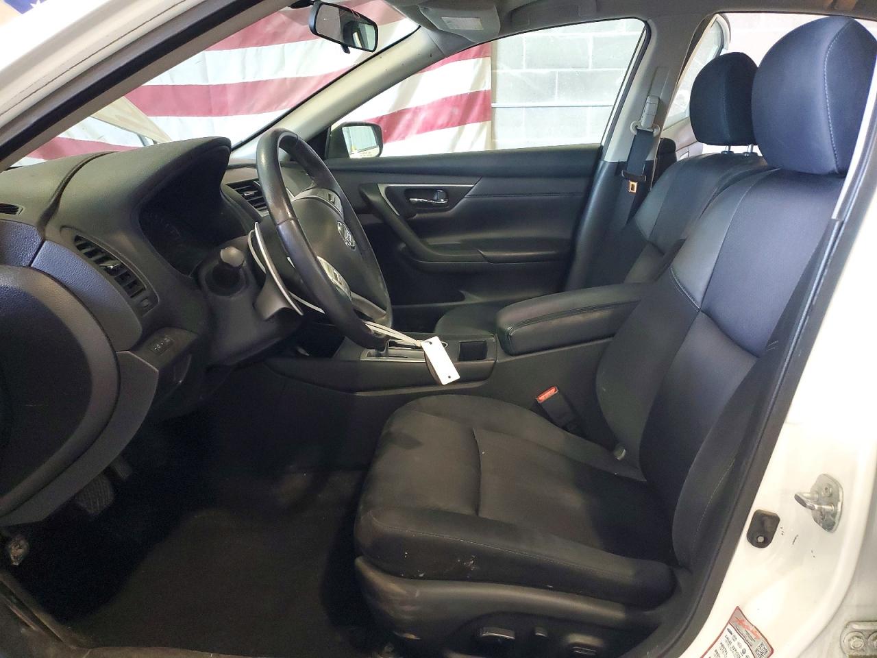 2016 NISSAN ALTIMA 2.5 SR photo 13