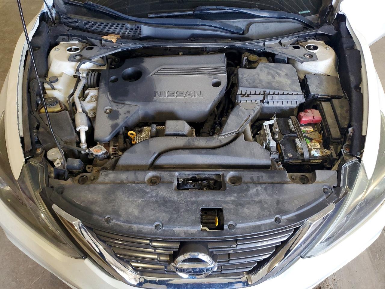 2016 NISSAN ALTIMA 2.5 SR photo 21