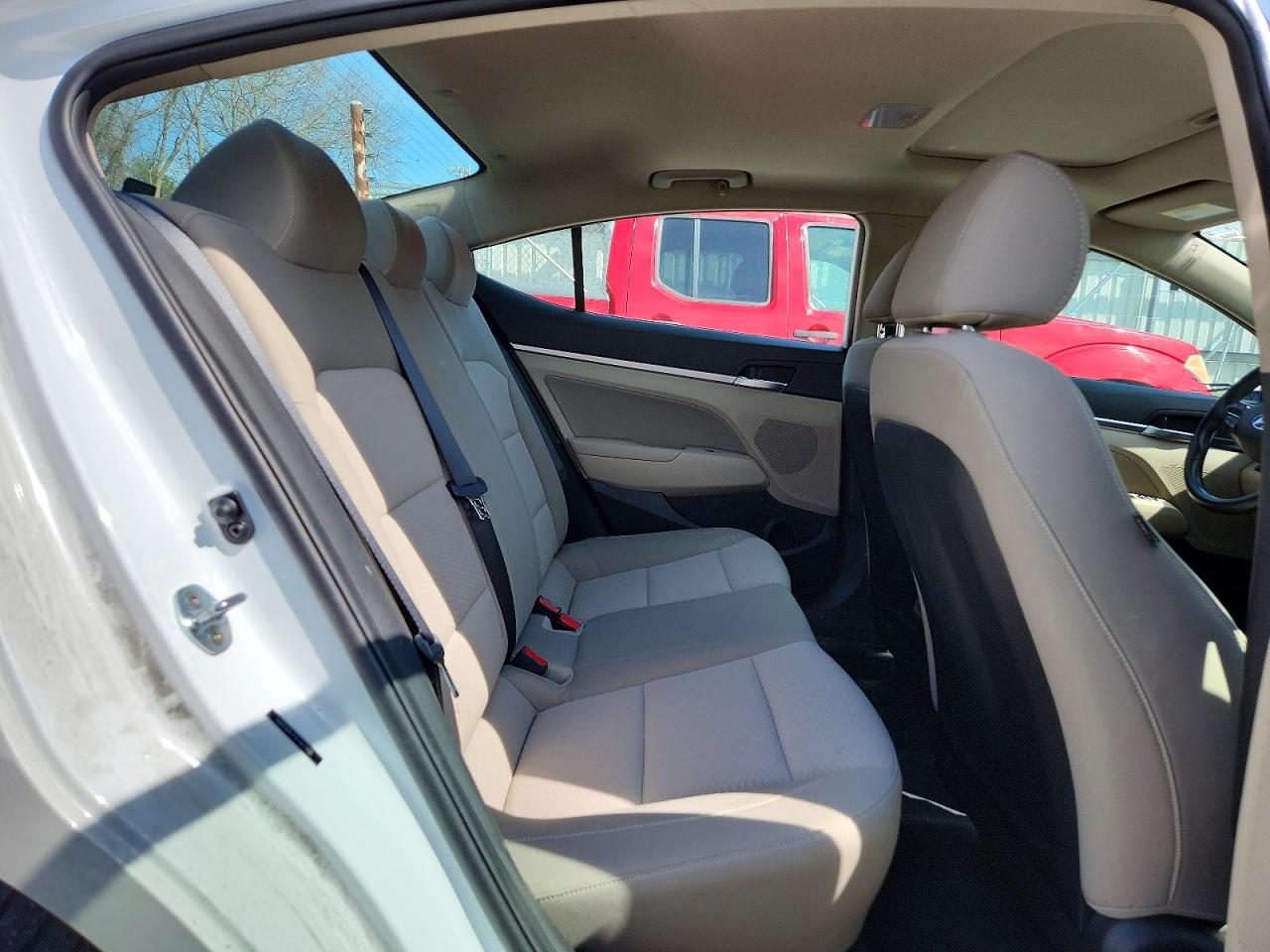 2020 HYUNDAI ELANTRA VALUE EDITION photo 28
