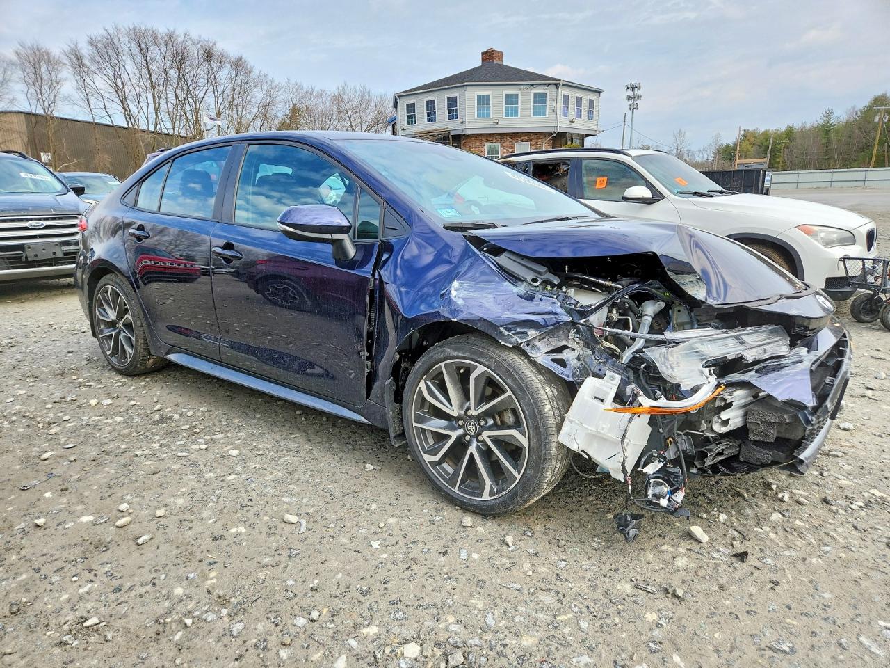 2022 TOYOTA COROLLA SE photo 4