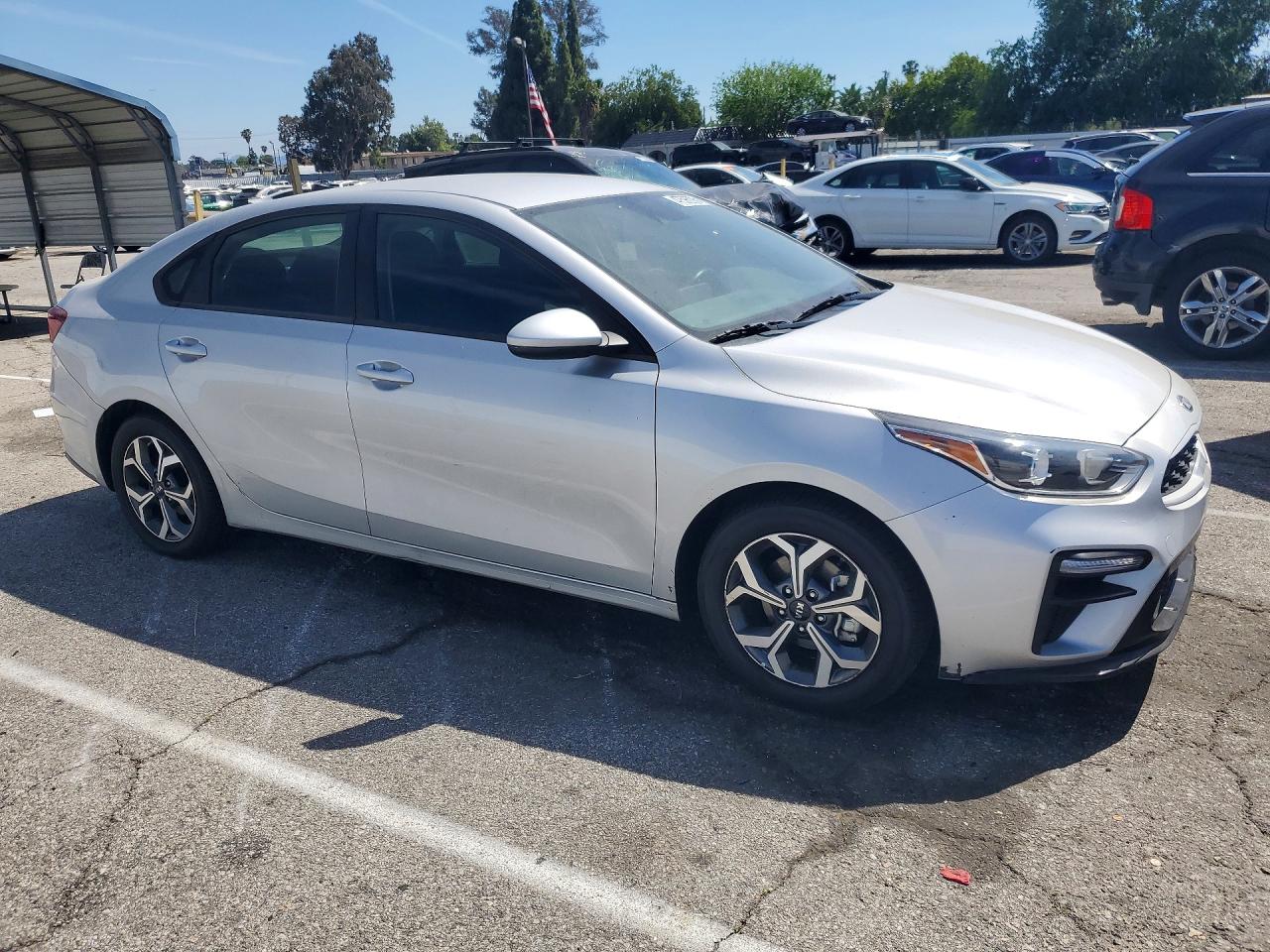 2021 KIA FORTE LXS photo 4