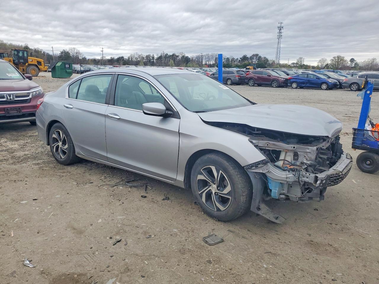 2017 HONDA ACCORD LX photo 7