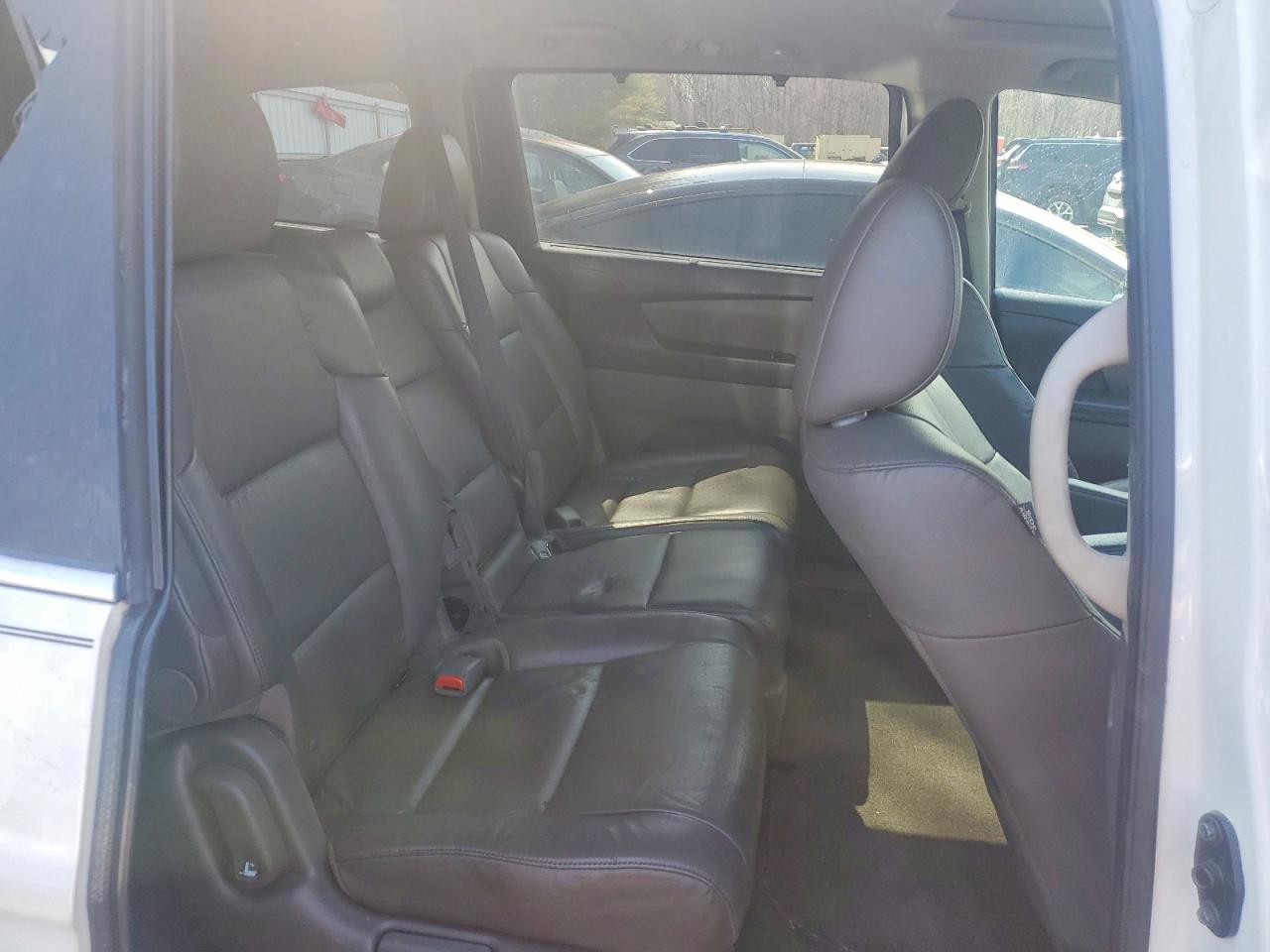 2014 HONDA ODYSSEY EXL photo 21