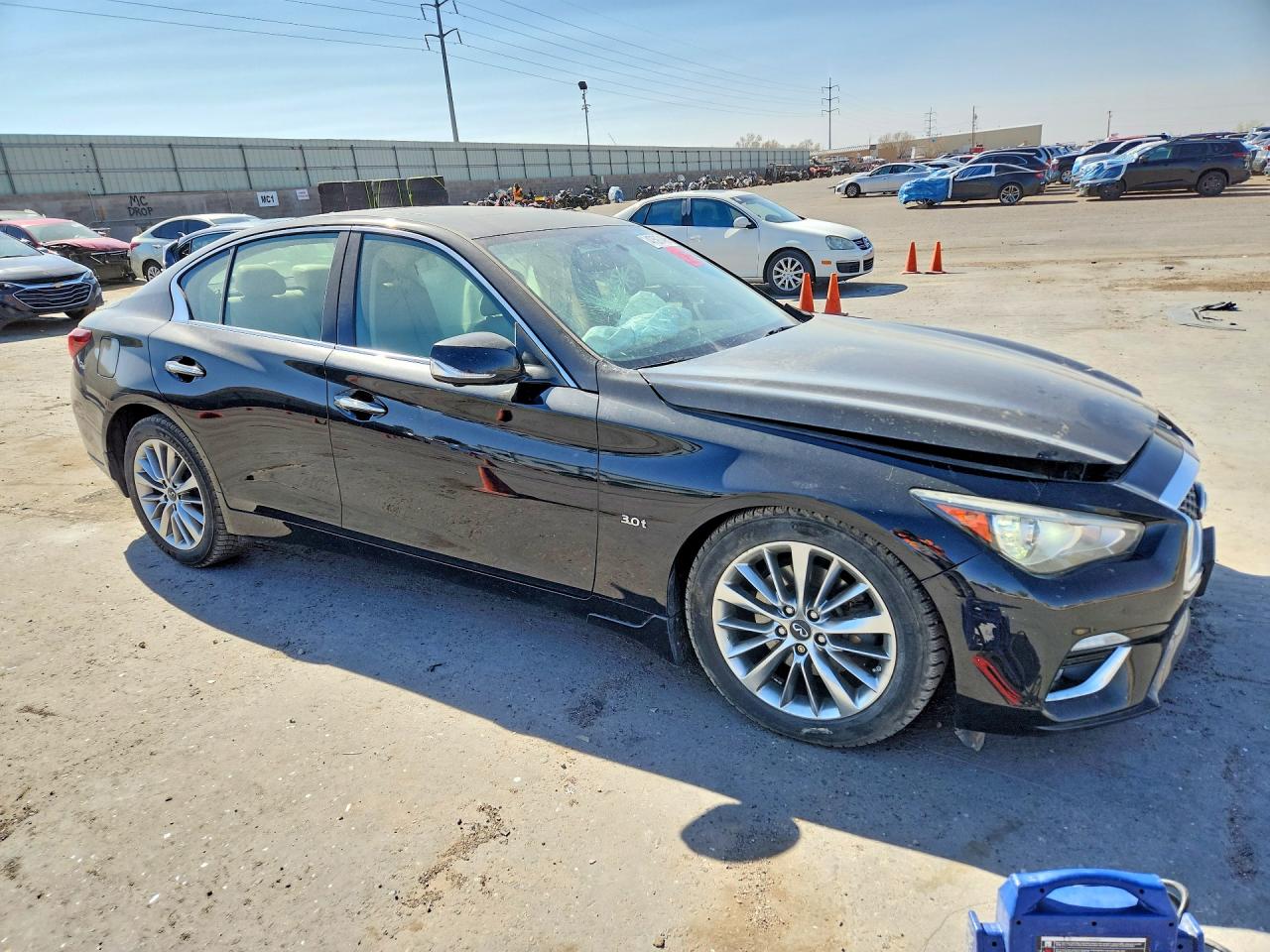 2018 INFINITI Q50 3.0T LUXE photo 7