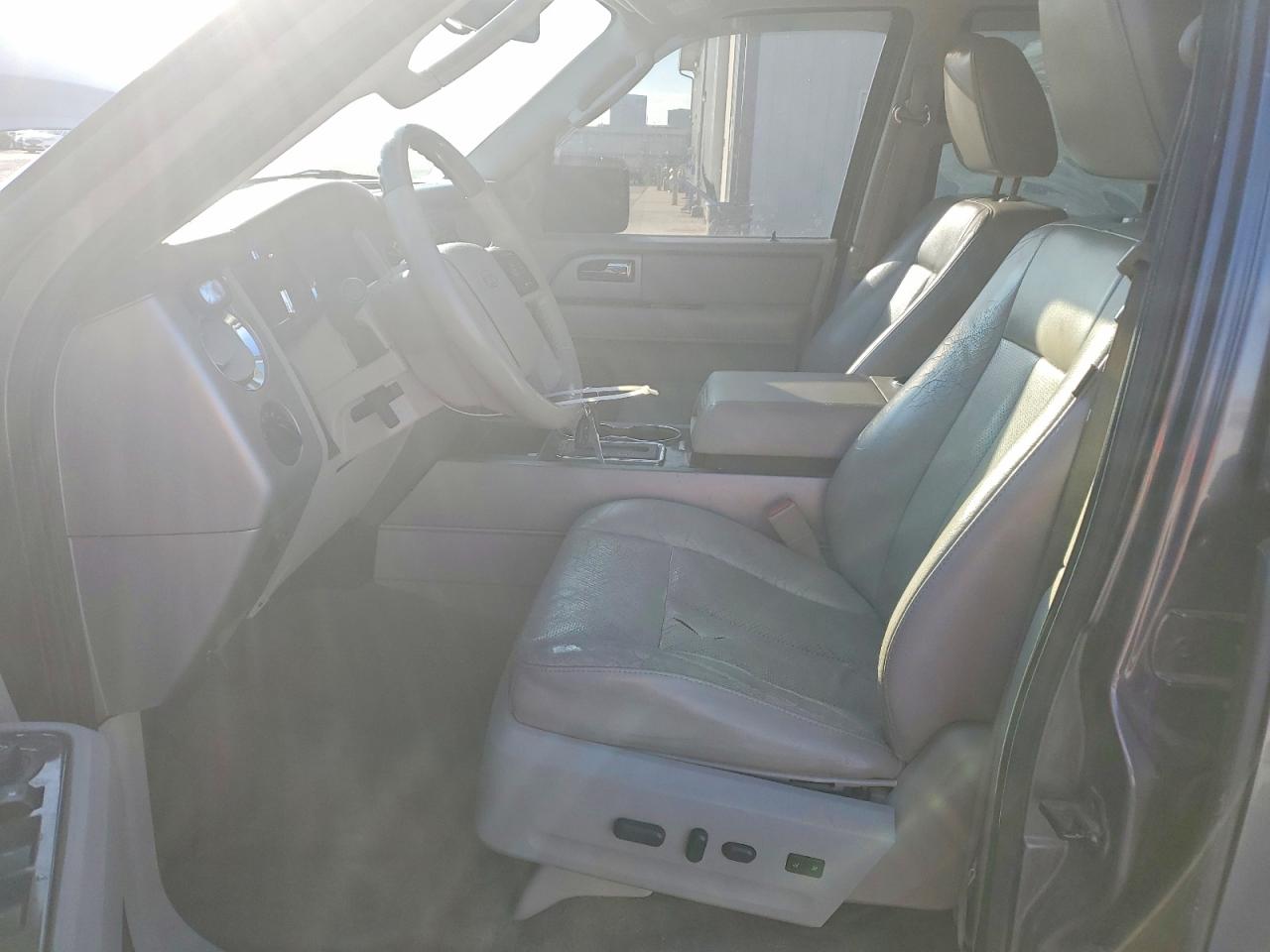 2011 FORD EXPEDITION EL LIMITED photo 13