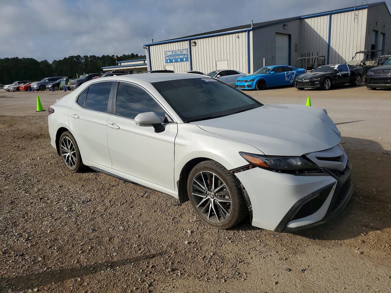 2024 TOYOTA CAMRY SE photo 10