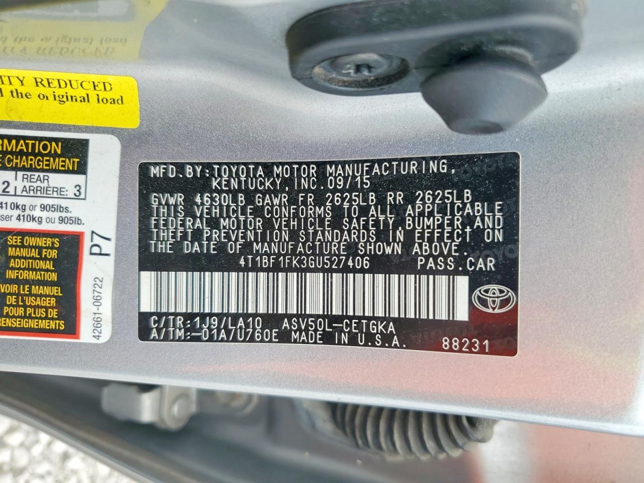 2016 TOYOTA CAMRY XLE photo 23