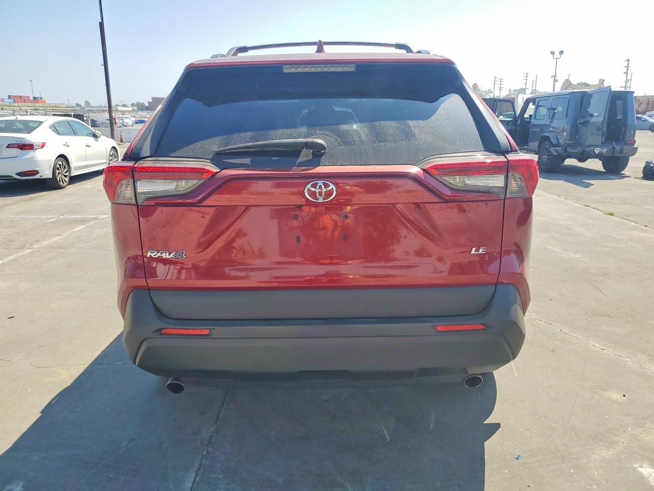 2019 TOYOTA RAV4 LE photo 6