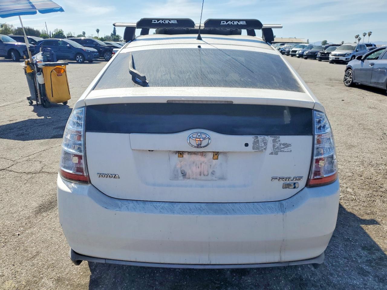 2008 TOYOTA PRIUS TOURING photo 6