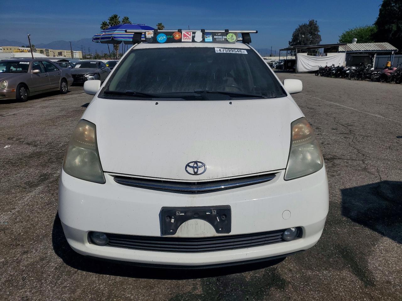 2008 TOYOTA PRIUS TOURING photo 5