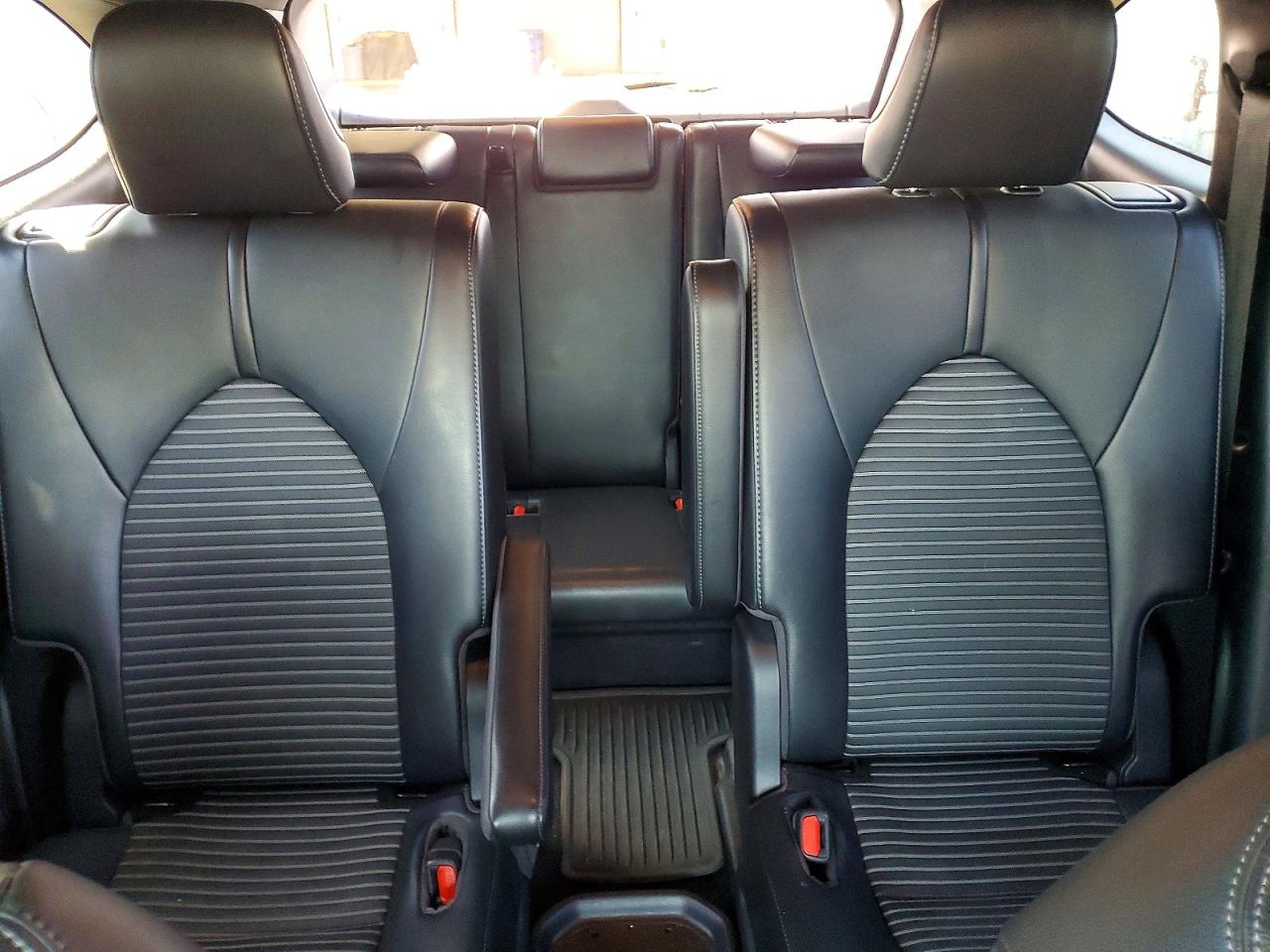 2021 TOYOTA HIGHLANDER XSE photo 10