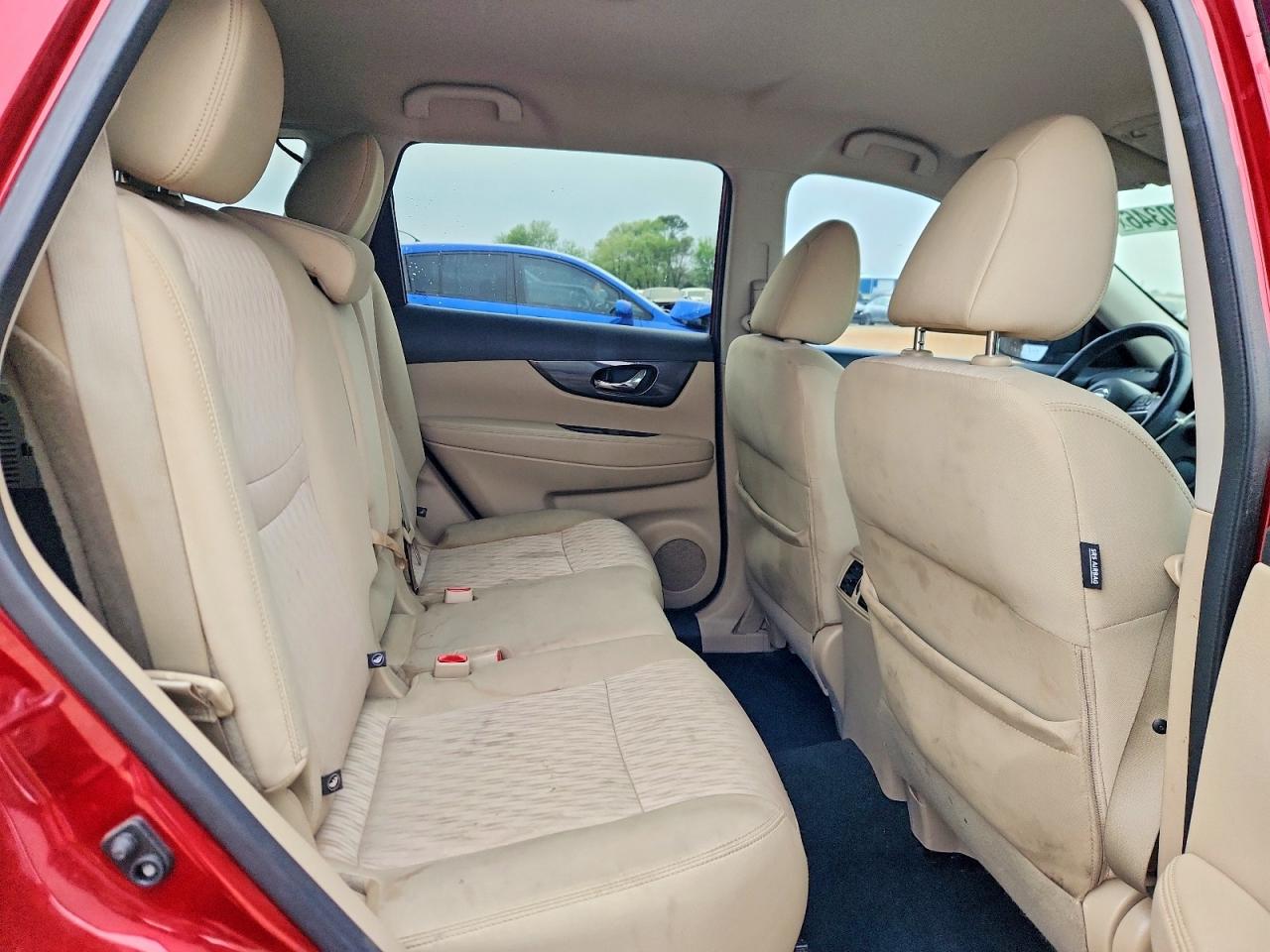 2018 NISSAN ROGUE SV photo 31