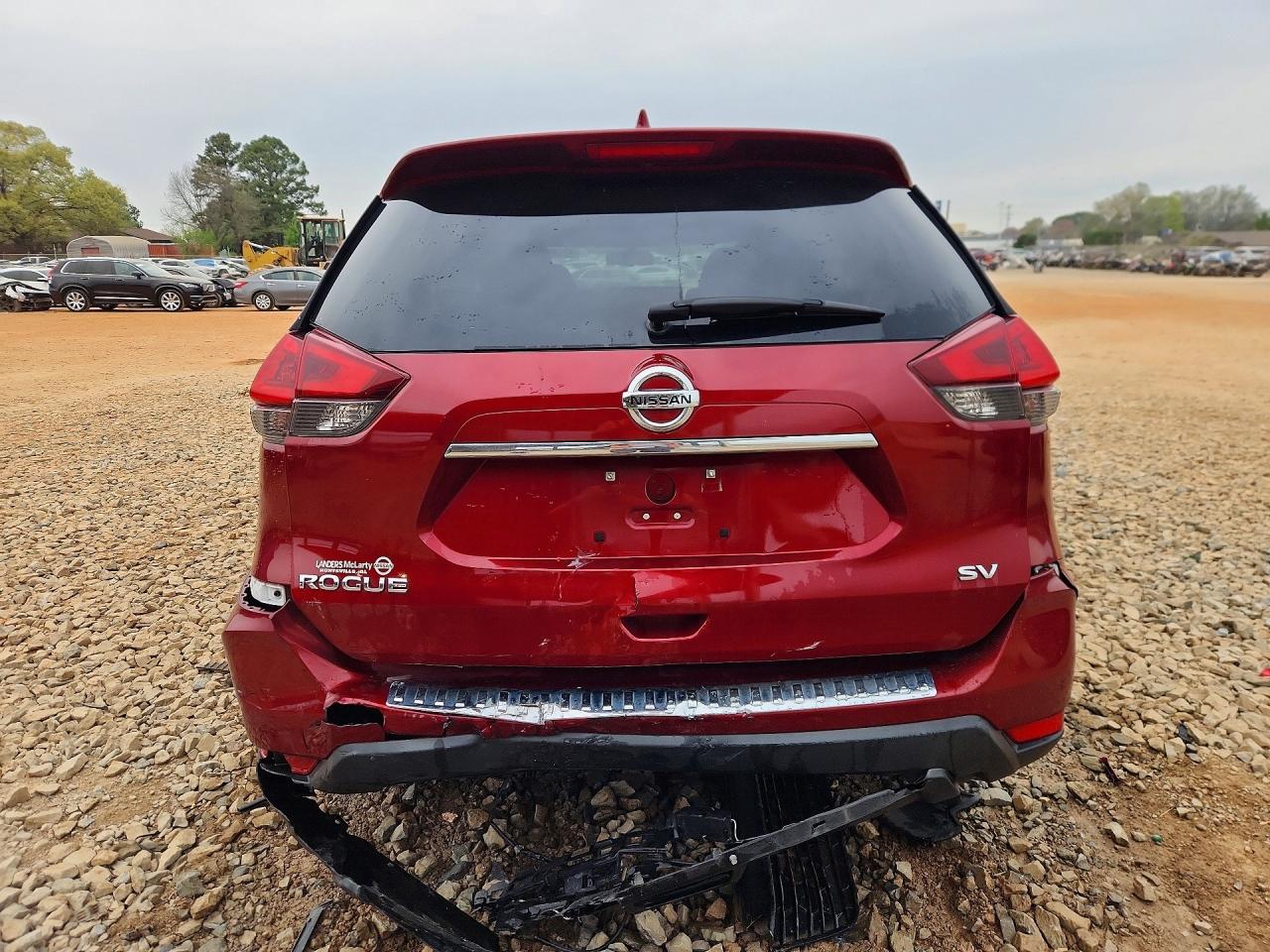 2018 NISSAN ROGUE SV photo 16