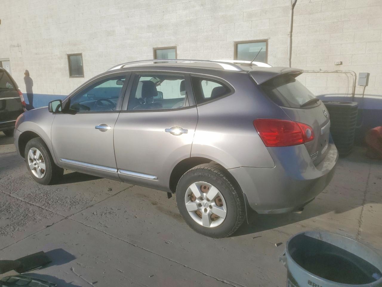 2015 NISSAN ROGUE SELECT S photo 2