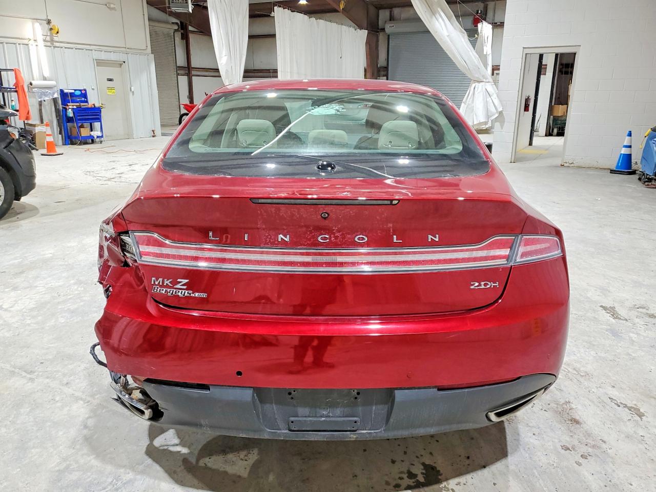 2016 LINCOLN MKZ HYBRID photo 11