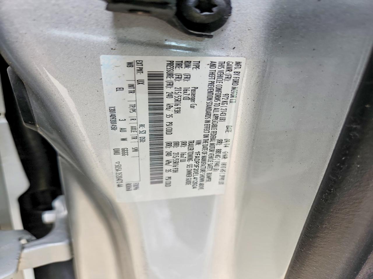 2014 FORD FOCUS SE photo 12