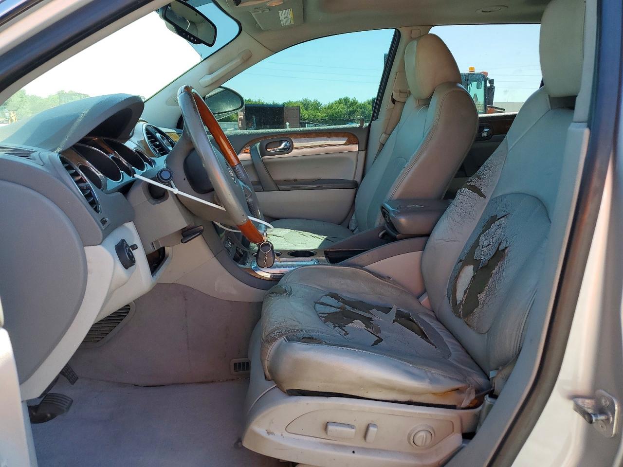 2011 BUICK ENCLAVE CXL photo 13