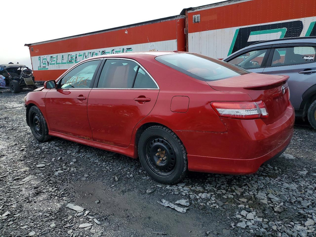 2010 TOYOTA CAMRY BASE photo 3