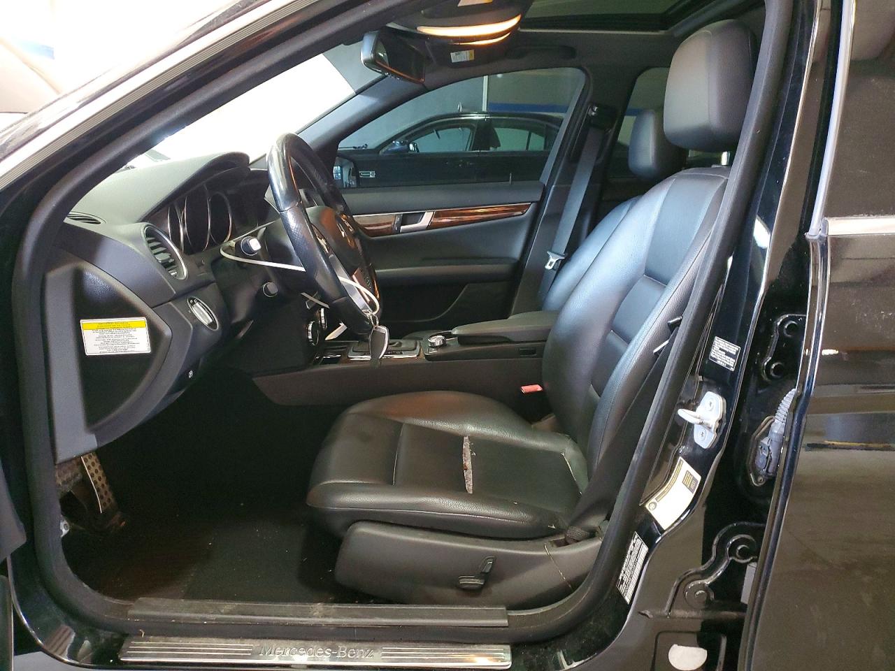 2013 MERCEDES-BENZ C 300 4MATIC photo 19
