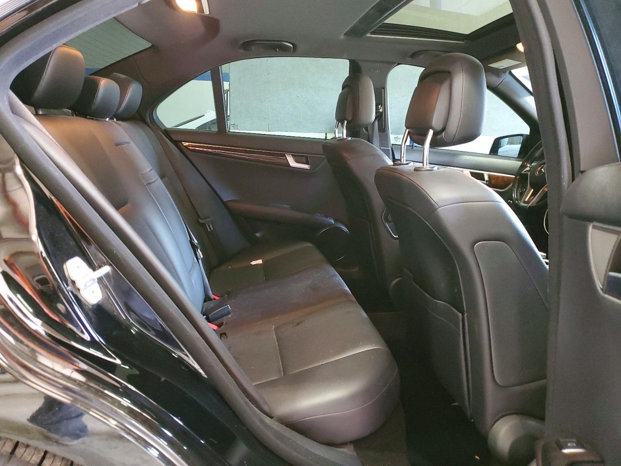 2013 MERCEDES-BENZ C 300 4MATIC photo 28