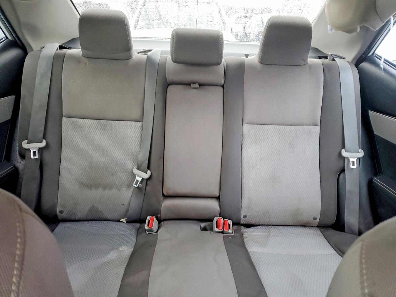 2017 TOYOTA COROLLA LE photo 28
