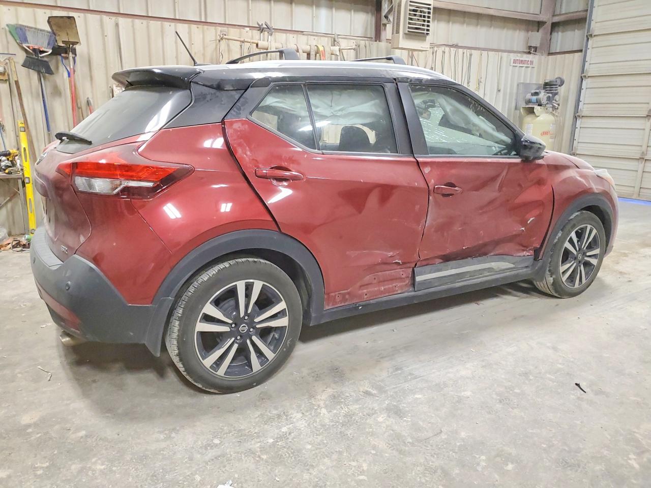 2020 NISSAN KICKS SR photo 5