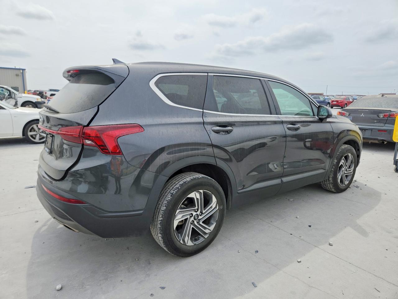 2023 HYUNDAI SANTA FE SE photo 5