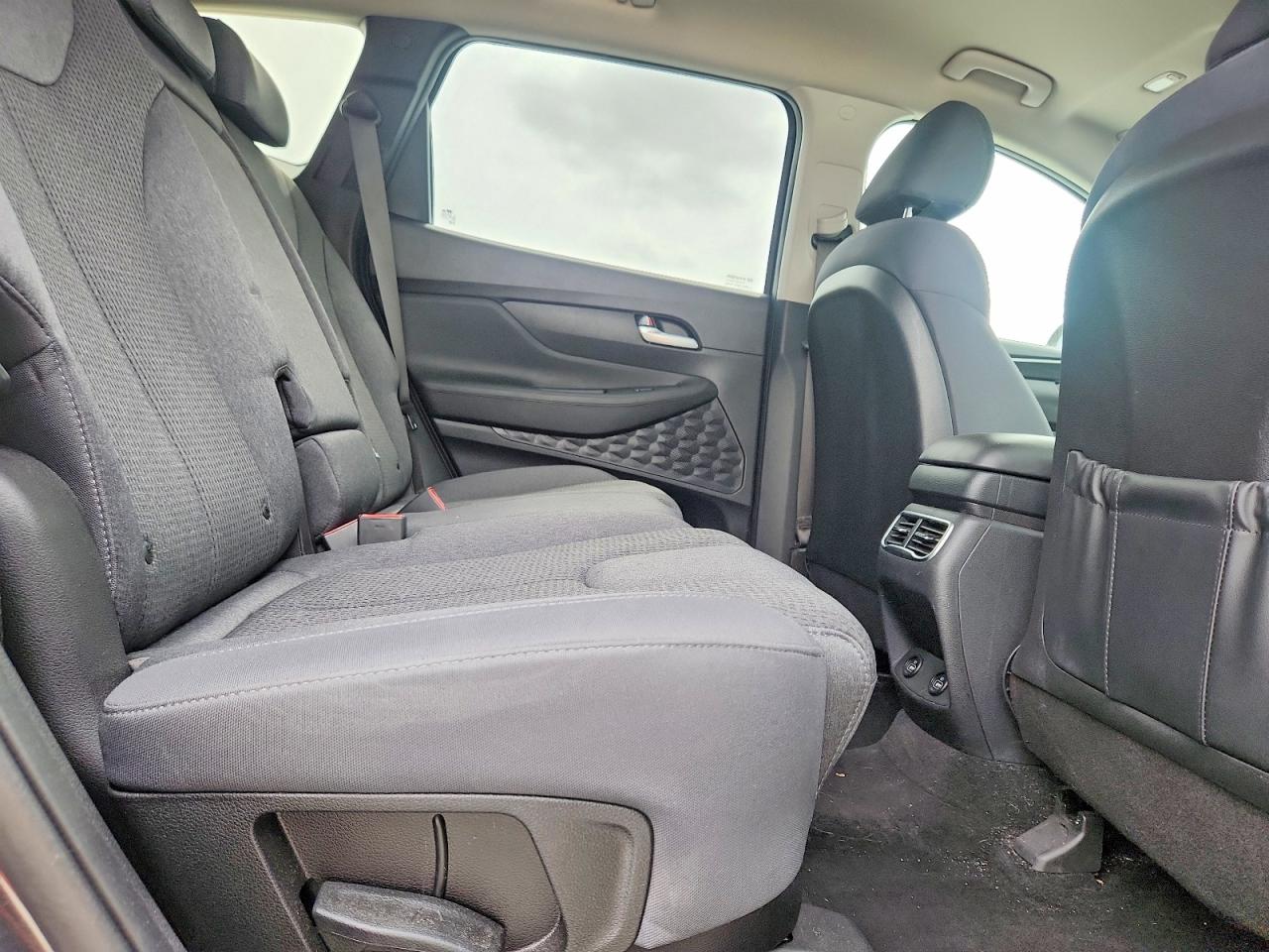 2023 HYUNDAI SANTA FE SE photo 19